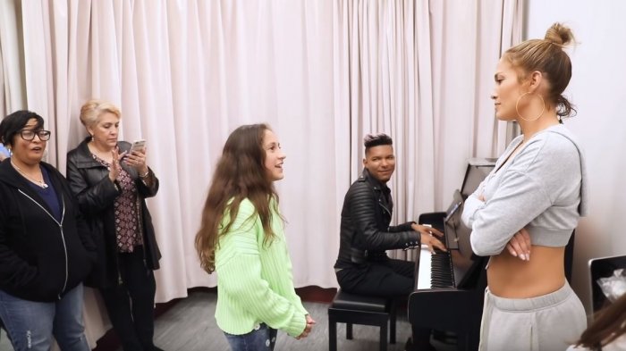 Hija de Jennifer López y Marc Anthony deslumbra con su impresionante voz
