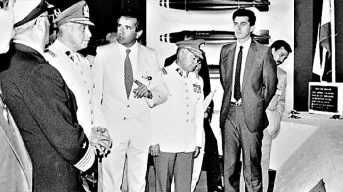 Los poderosos vínculos que le salvaron la vida a Carlos Cardoen cuando era blanco del Mossad