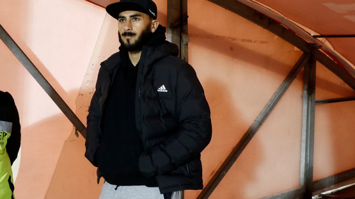 Ya es oficial: Johnny Herrera no irá ni a la banca para el Superclásico