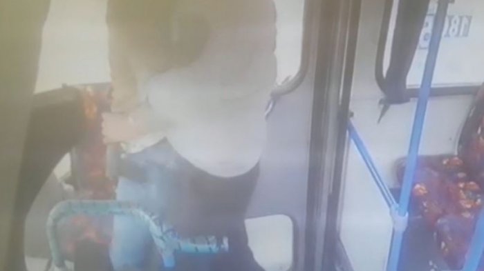 Chofer de micro redujo a delincuente armado que intentó asaltar banco en Concepción