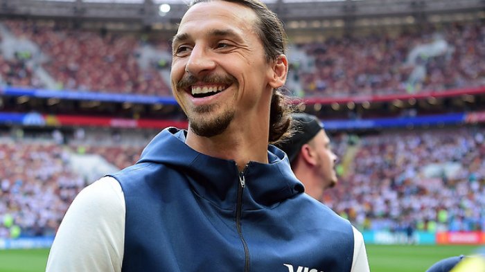 Ibrahimovic no se cansa de marcar y ahora se matriculó con golazo de chilena