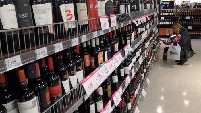Senado compró más de 7 mil botellas de alcohol en los últimos 4 años