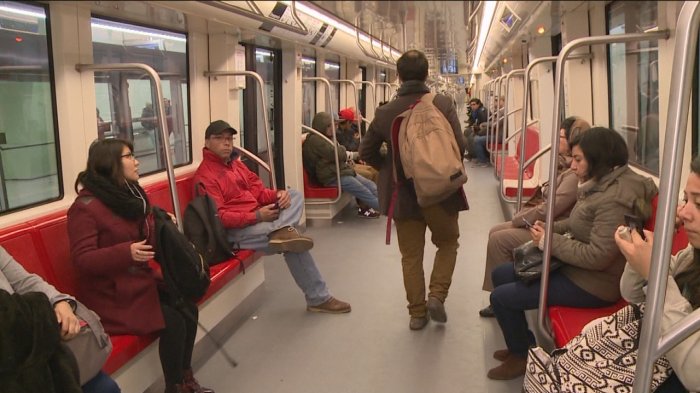 Metro arriesga millonaria multa: Vecinos reclaman por molestas vibraciones en casas por la Línea 6