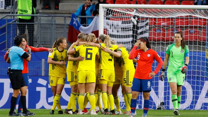 Dignísimas: La Roja aguantó todo lo que pudo, pero Suecia lo ganó al final