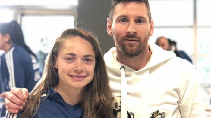 Estefanía Banini no quiere más comparaciones con los hombres: “No soy la Lio Messi”