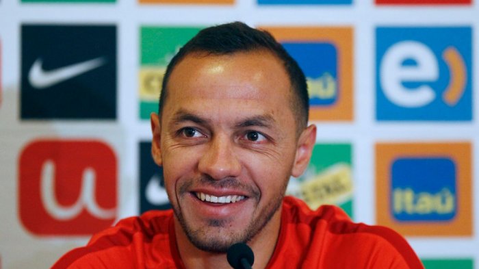 Marcelo Díaz respondió con garabatos a hincha que lo insultó por usar modismos argentinos