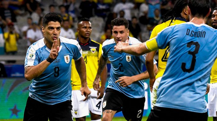 Uruguay goleó a Ecuador y saca chapa de candidato en el grupo que comparte con Chile y Japón