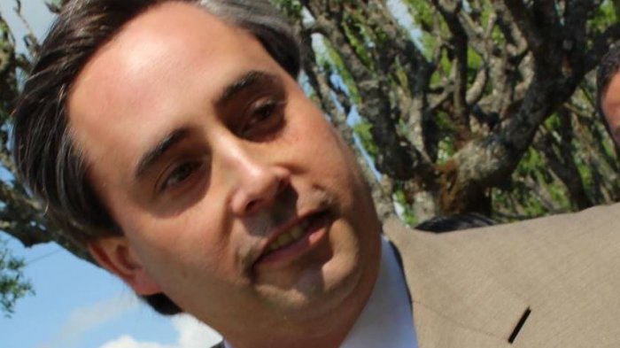 Arriesga 6 años de cárcel: Alcalde de Río Negro es acusado de malversación de fondos públicos