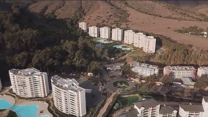 Bosque peligra y en verano escasea el agua: Las deudas socioambientales de Papudo por desarrollo inmobiliario