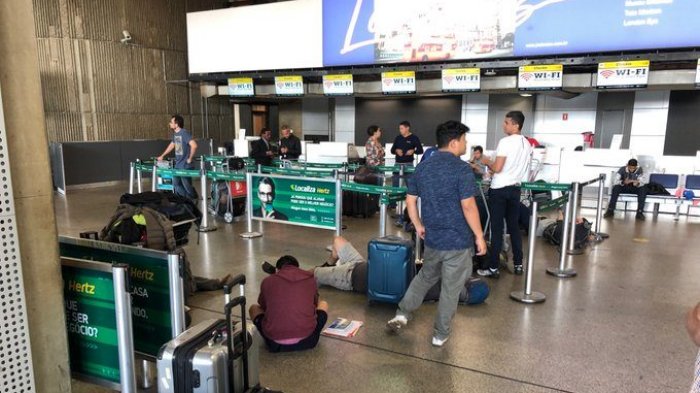 Tenían pasajes de Sao Paulo a Salvador de Bahía: Chilenos reclaman por cancelación de vuelos de Avianca Brasil