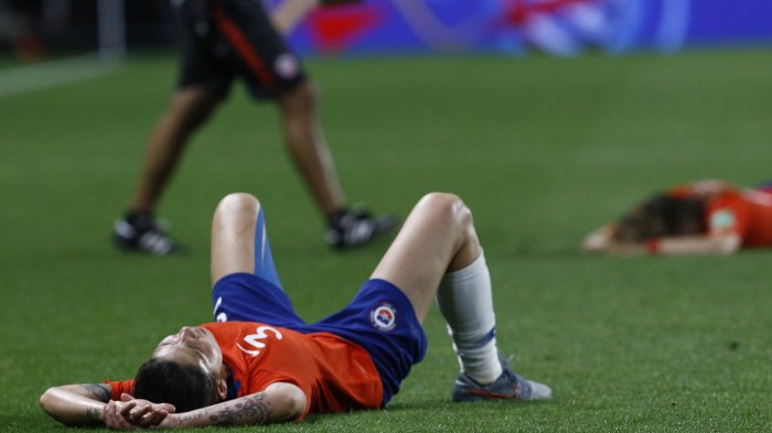 El triunfo 2-0 no bastó: Chile dejó todo y estuvo al borde de llegar a octavos del Mundial de Francia