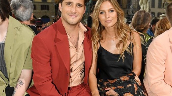 El hollywoodense paparazzeo a Mayte Rodríguez y Diego Boneta en sus vacaciones en Italia