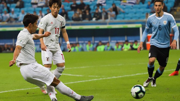 Japón impidió que Uruguay sellara su clasificación a cuartos en Porto Alegre