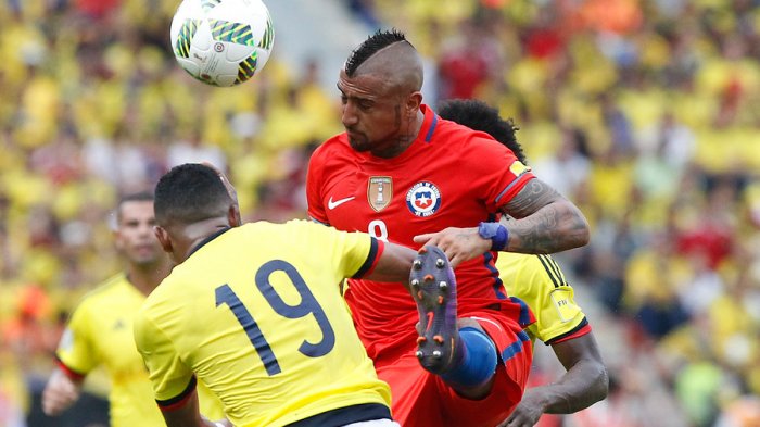 ¿Vuelve la histórica línea de 4? Los cambios que evalúa Rueda para enfrentar a Colombia