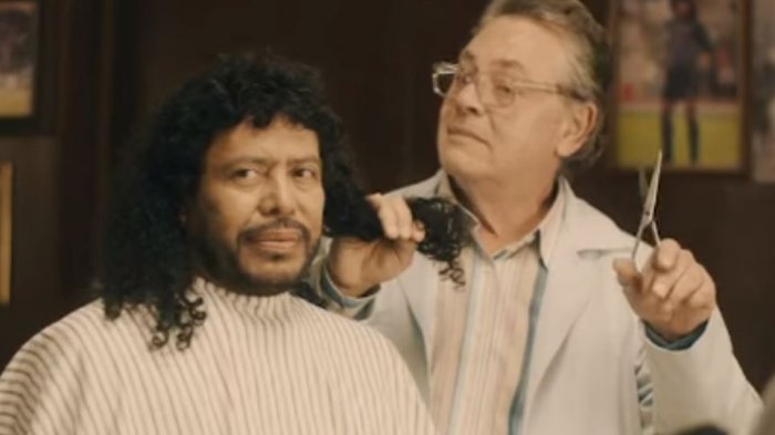 René Higuita confirmó que cumplirá su apuesta y se cortará el pelo tras eliminación de Colombia