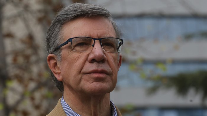 Toque de queda juvenil: Lavín afirmó que no habrá multas y respaldó participación en consulta ciudadana