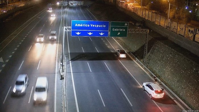 Autos sin patentes y conductores con antecedentes: Plan autopistas seguras busca reducir delitos en rutas de la RM