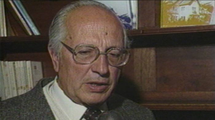 Podría perder Premio Nacional de Educación: Presentan querella por abuso sexual contra Hugo Montes