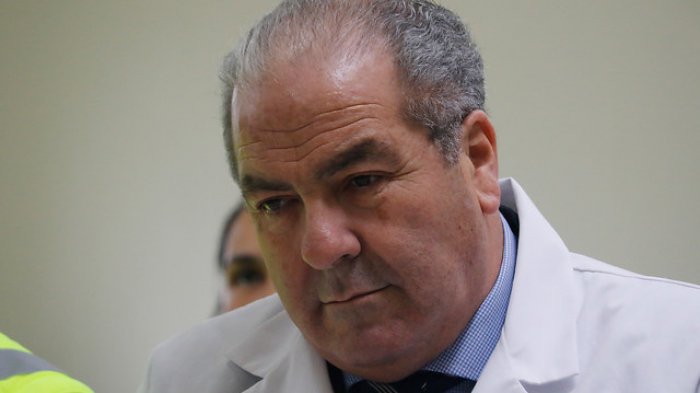 Presidente aceptó la renuncia de Luis Castillo tras polémicos dichos