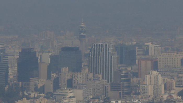 Decretan preemergencia ambiental para este miércoles en la RM