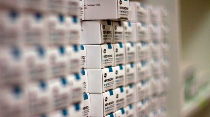 Miles de beneficiados: Farmacias populares importarán medicamentos para bajar aún más los precios