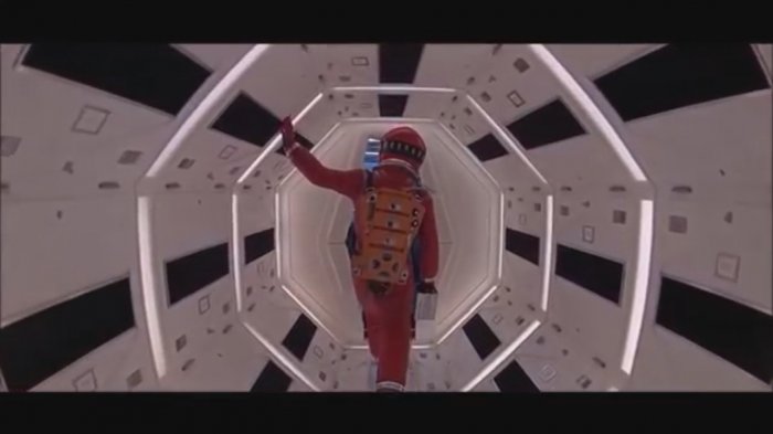 Conoce la ropa, canciones y películas inspiradas en la llegada de la humanidad a la luna