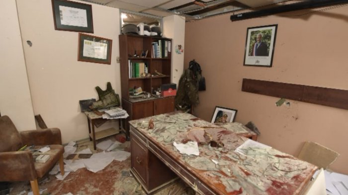 Revelan imágenes de los destrozos en la comisaría de Huechuraba tras explosión de artefacto