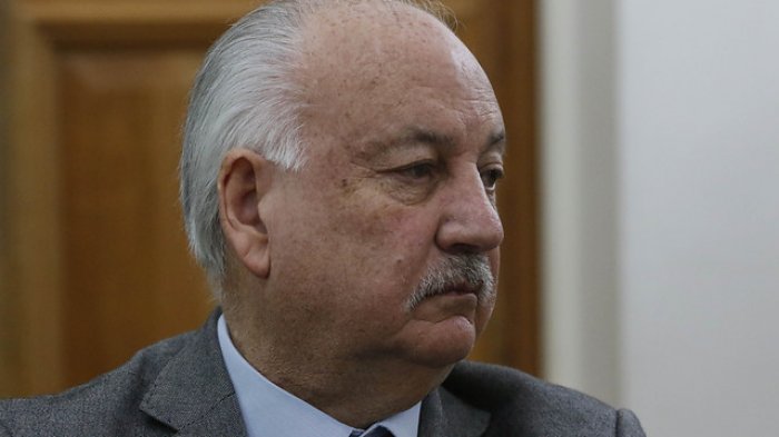 Teillier descartó disputas generacionales en el PC: 