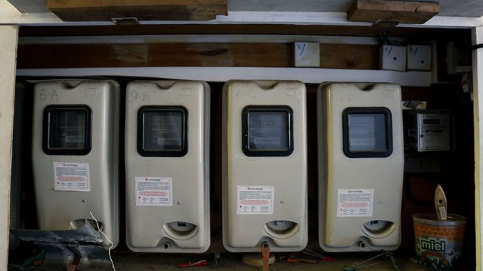 Compañías eléctricas planean devolver el cobro por los medidores inteligentes a mediados de agosto