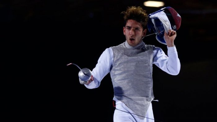 ¡La novena de Chile! Gustavo Alarcón logró medalla de plata en esgrima en los Panamericanos