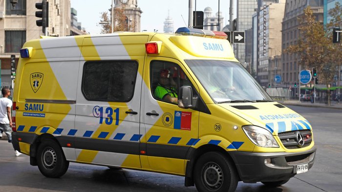 Ebrio se robó una ambulancia en Cunco y la terminó volcando: Hospital sólo tenía tres vehículos de emergencia