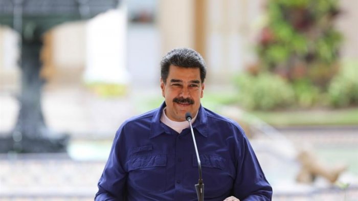 Maduro abandona diálogo con oposición tras 