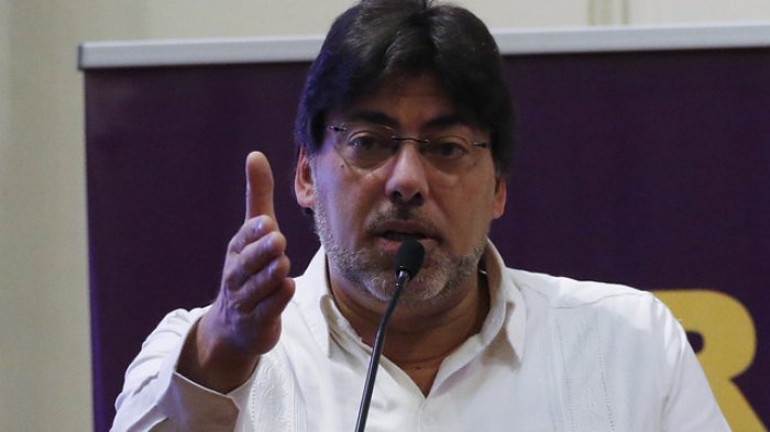 Jadue aseguró que el Gobierno propuso cambio de jornada laboral a 41 horas 