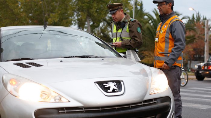 Decretan preemergencia para este miércoles en la RM: Estos son los vehículos que no podrán circular
