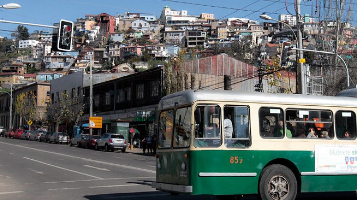 Gobierno se retracta y no aumentará subsidio a trolebuses de Valparaíso