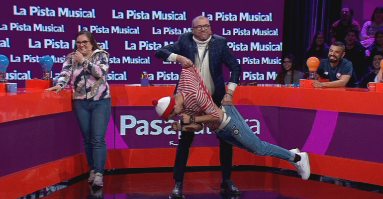 María Fernanda Valdés demostró su fuerza con uno de los Wallys en Pasapalabra