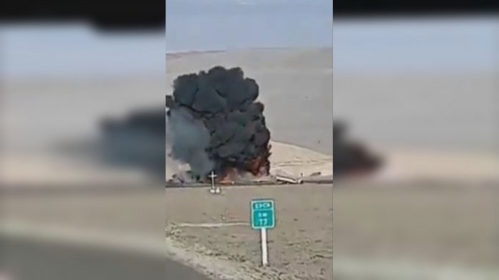 Choque entre camiones terminó en una gran explosión y dos muertos en la región de Antofagasta