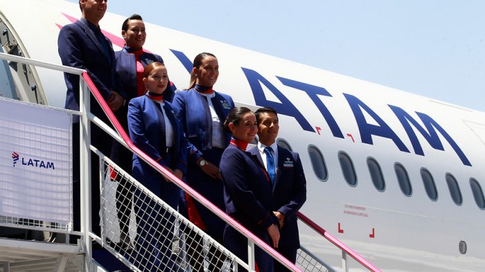 Menú de chef y colchón inteligente: Así es el nuevo servicio premium que ofrecerá Latam en sus vuelos internacionales