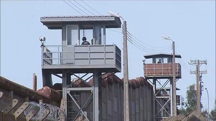 Mujer que invitaron a fiesta en cárcel de Valparaíso es ex pareja del imputado por asesinato de canadiense