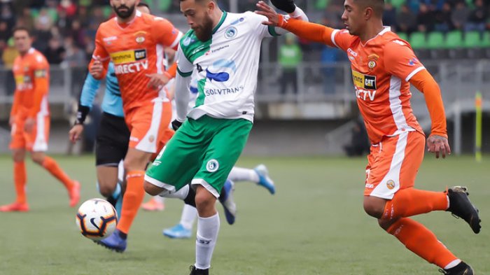 Con polémico penal incluido: Puerto Montt y Cobreloa empataron en el sur