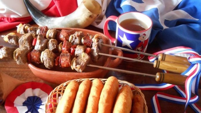 Empanadas, cazuelas y las sobras del asado: ¿Cuánto duran en el refrigerador los platos preparados?