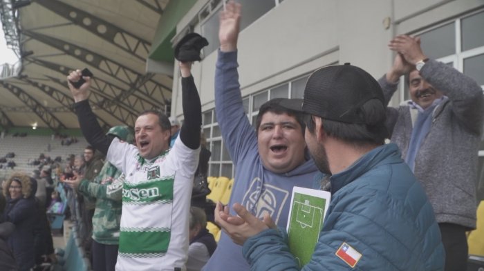 El emocionante primer partido de Joel, un hincha con baja visión de Deportes Temuco que nunca había ido al estadio