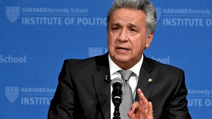 Presidente de Ecuador traslada de ciudad la sede de Gobierno en medio de protestas en Quito