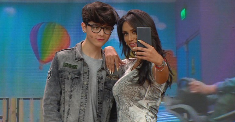 Max Valenzuela v/s Pamela Díaz se sometieron a desafío de redes sociales