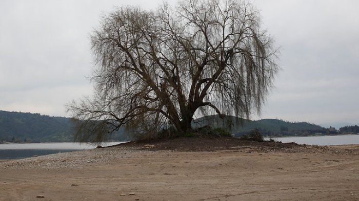 Antes y después: La impactante imagen que da cuenta de cómo ha avanzado la sequía en los últimos 6 años en Chile
