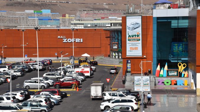 Descuentos de hasta 80% tendrá outlet mayorista en la Zofri de Iquique