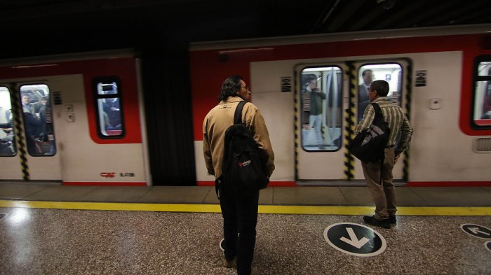 Línea 3 y 6 del Metro abrieron parcialmente sus puertas