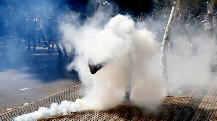 ¿Sirve el limón? 5 mitos y verdades sobre las bombas lacrimógenas