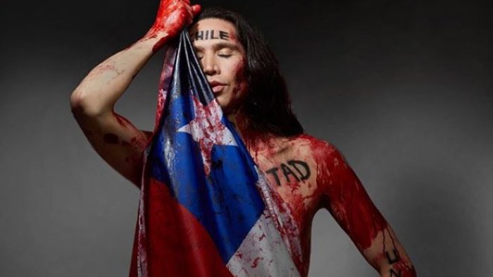 Las artísticas imágenes de Di Mondo para representar lo que se vive en Chile