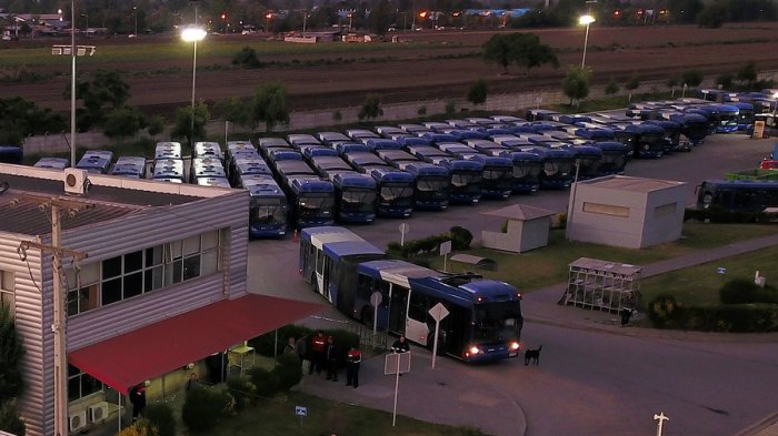 “Nuestro transporte público nos necesita”: Transantiago realizó un negativo balance por manifestaciones
